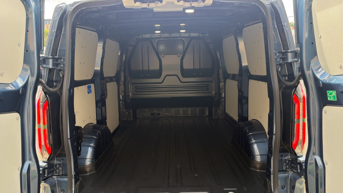 Ford Transit Custom 320 L1 Diesel Fwd 2.0 EcoBlue 170ps H1 Van Sport Auto - Image 12